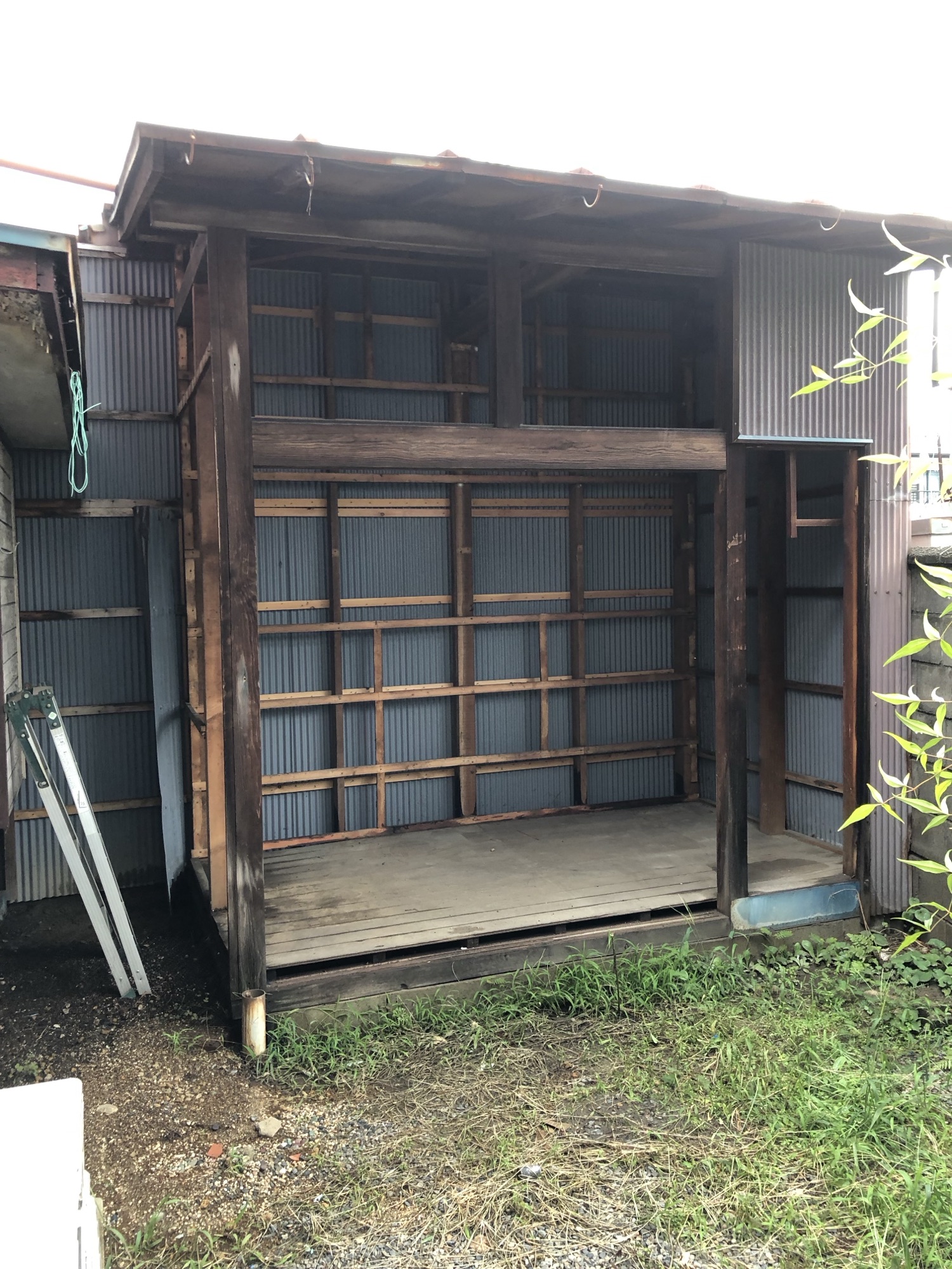 岐阜県岐南町 倉庫の片付け 作業後 整理された倉庫内