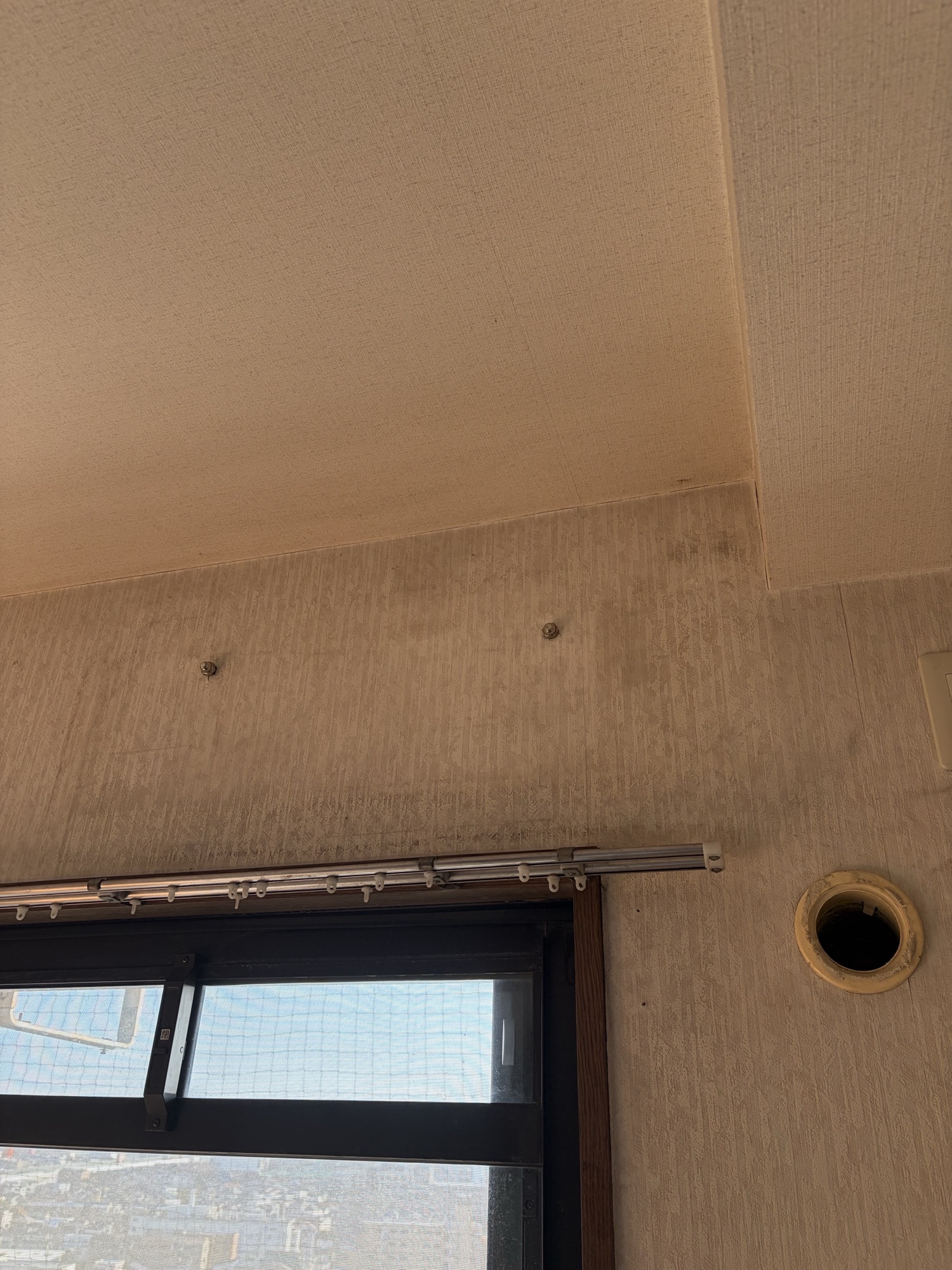 愛知県名古屋市でのエアコン撤去後の様子