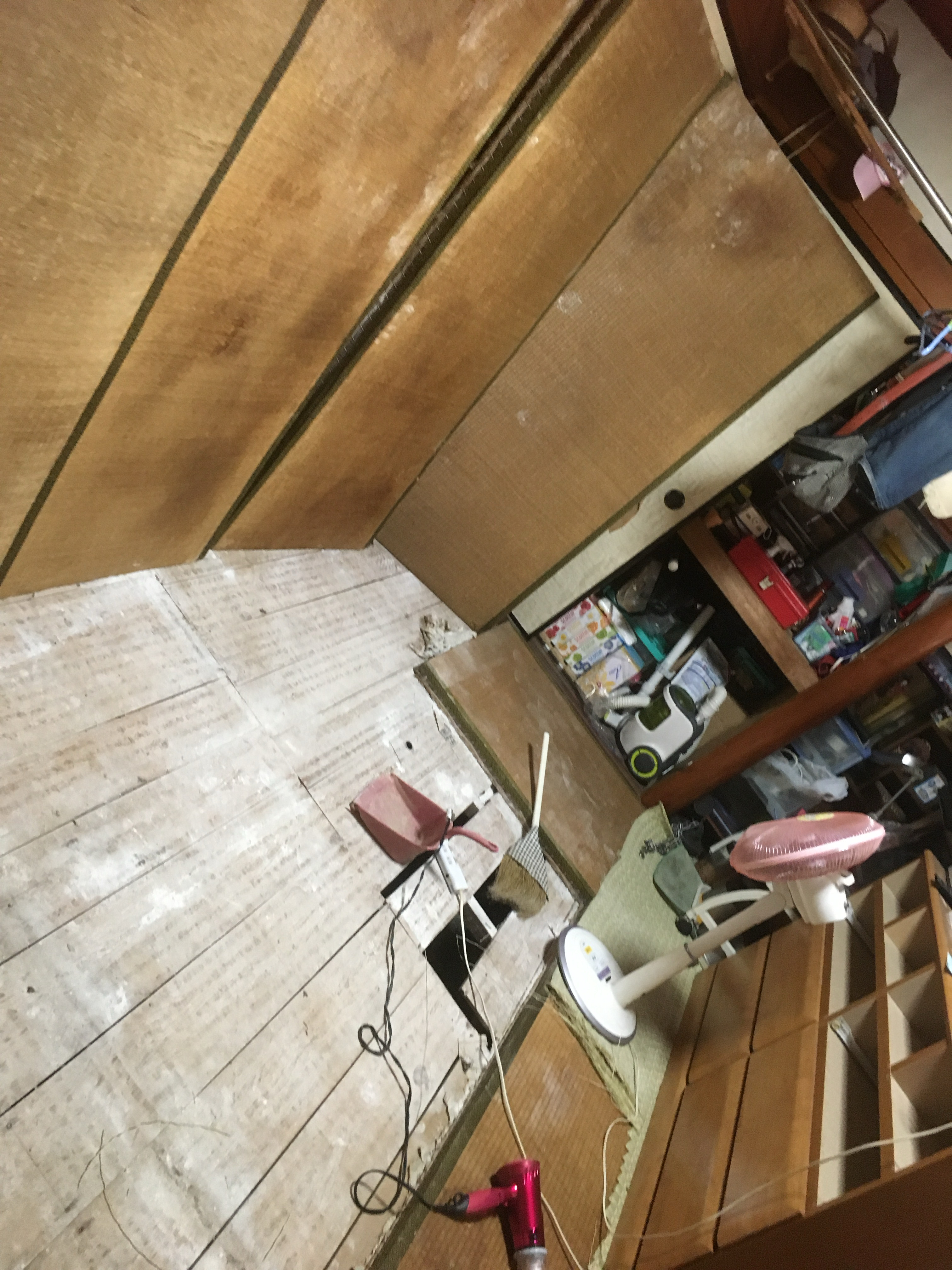 愛知県一宮市 畳張替え 床修復 作業中